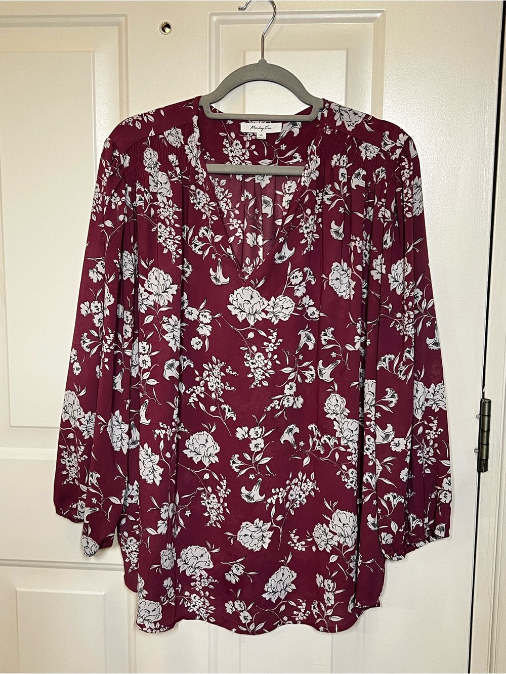 Monday Fun Kinny Split Neck Smocked Shoulder Blouse – Size 3X